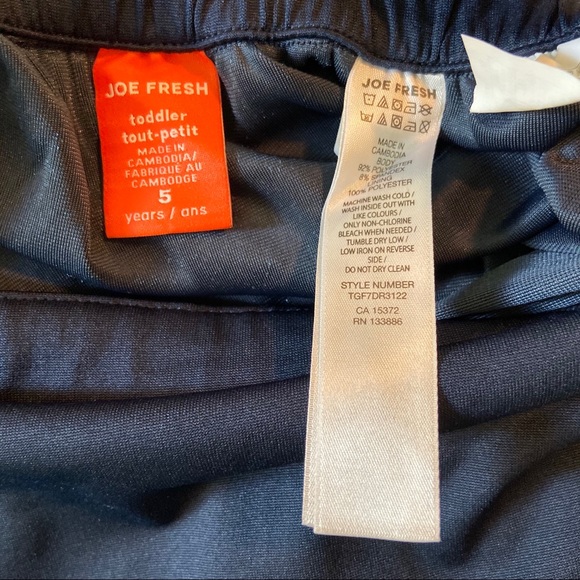 Joe Fresh Toddler Girls’ Velour Overall Skirt sz 5 - Picture 4 of 4